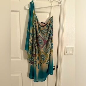 One shoulder sleeve dress